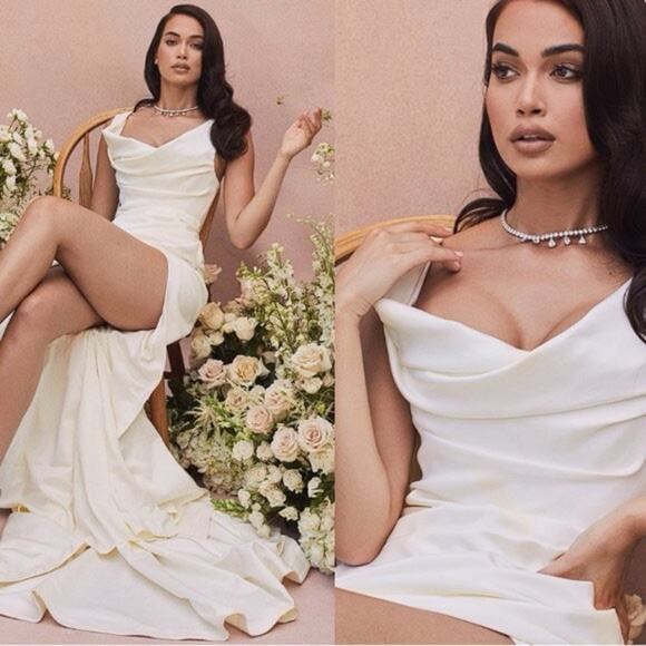 HOUSE OF CB 'Delphine' Ivory Draped Corset Bridal Gown Size S Small NWOT - Picture 13 of 16